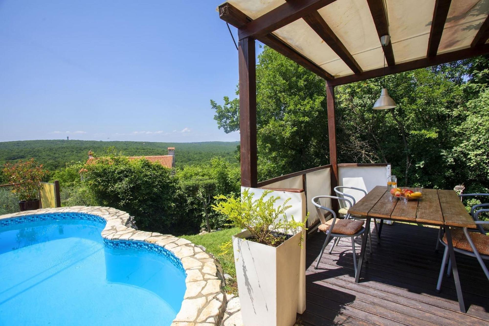 Holiday Home Deborah With Private Pool ラビン エクステリア 写真